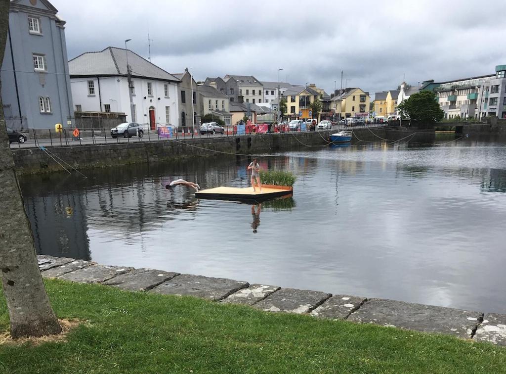 Galway City Self Catering - Salthill Ngoại thất bức ảnh